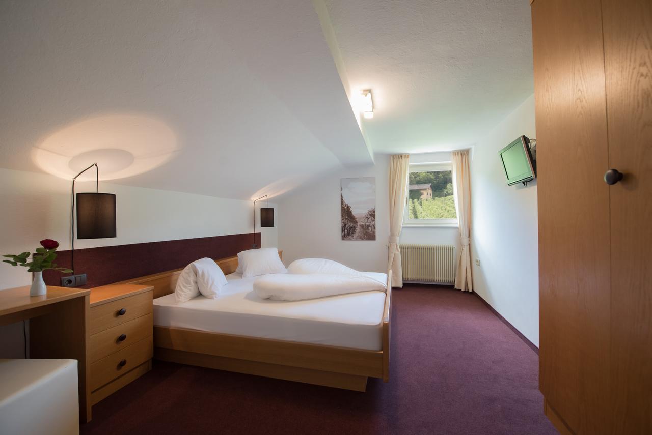 Hotel Sigmundskron Аппиано-Сулла-Страда-дель-Вино Экстерьер фото