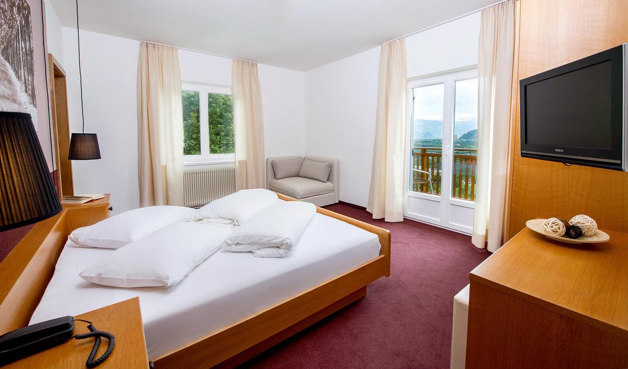 Hotel Sigmundskron Аппиано-Сулла-Страда-дель-Вино Экстерьер фото